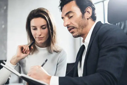 欠款诉讼导致工资被冻结，应对策略有哪些？